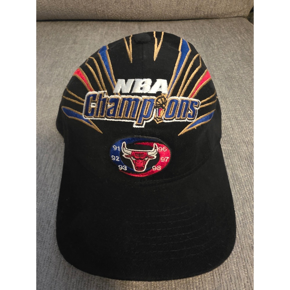 Starter Chicago Bulls Hat Mens OSFA NBA 6x Champions Vintage 90s Embroidered